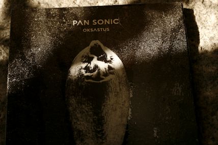 Pan Sonic / OKSASTUS Live in Ukraine