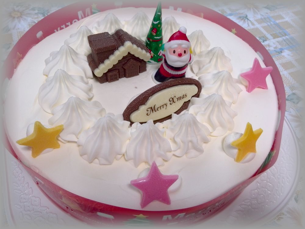 ヤマザキクリスマスケーキ 冷凍作り置きの話 パーティーケーキ８号 大阪 奈良グルメのブログ ミシュランごっこ