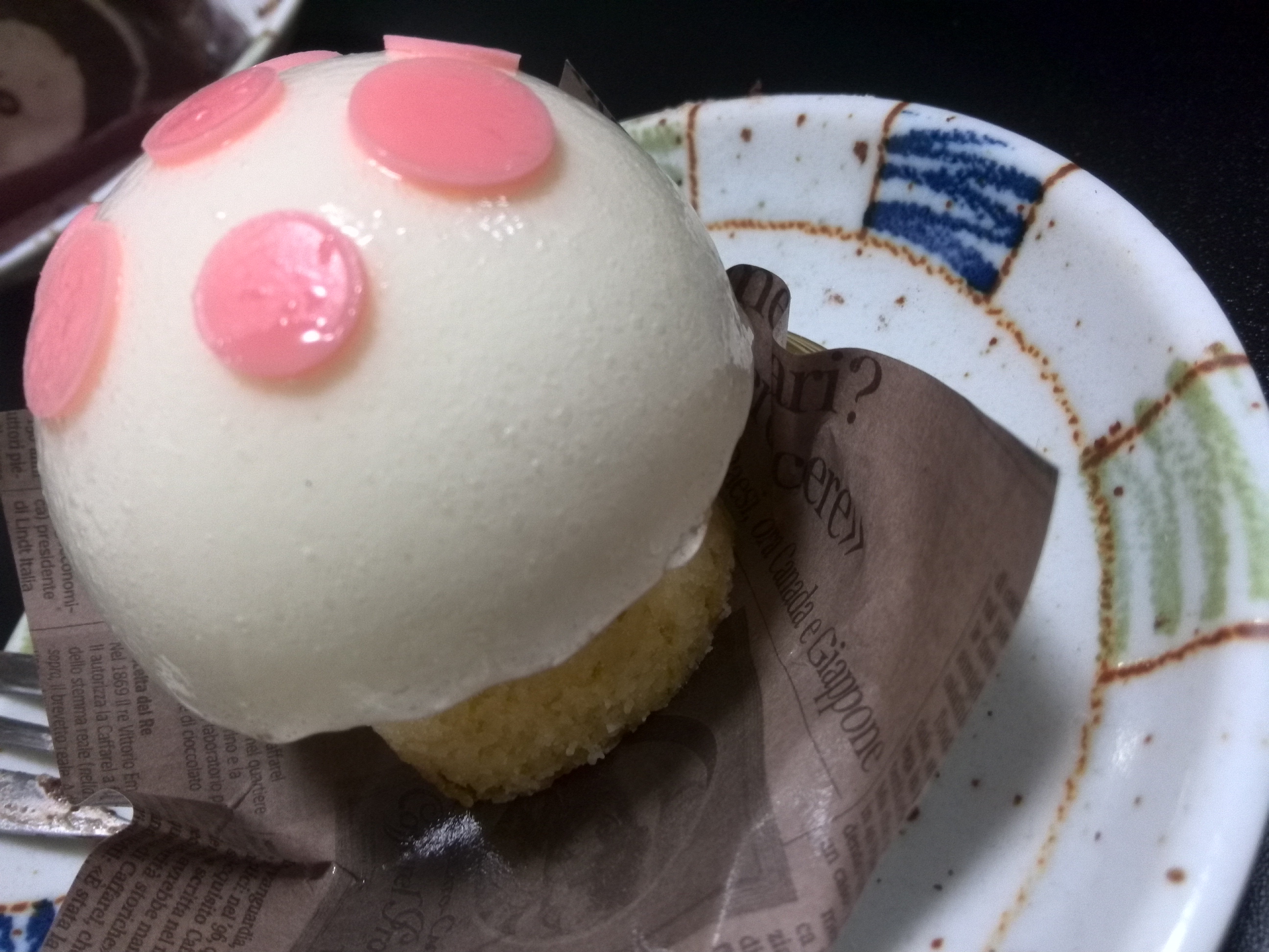 カファレルのきのこケーキ グランフロント大阪限定 大阪 奈良グルメのブログ ミシュランごっこ