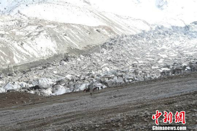 glacier-collapse-china-2015.jpg