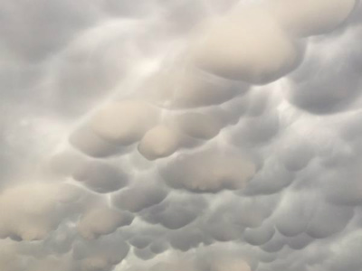 mammatus-clouds-tornado-moore-2.jpg