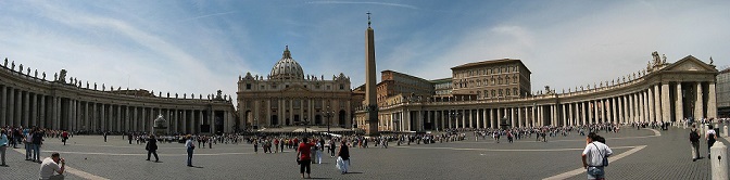 Vatican_StPeter_Square.jpg