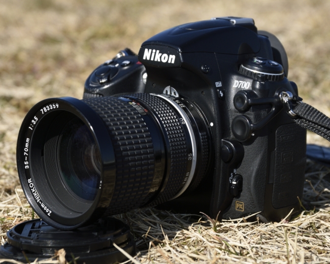レンズの話題 42本目 【Ai Zoom-Nikkor 35-70mm F3.5】 - コバルト